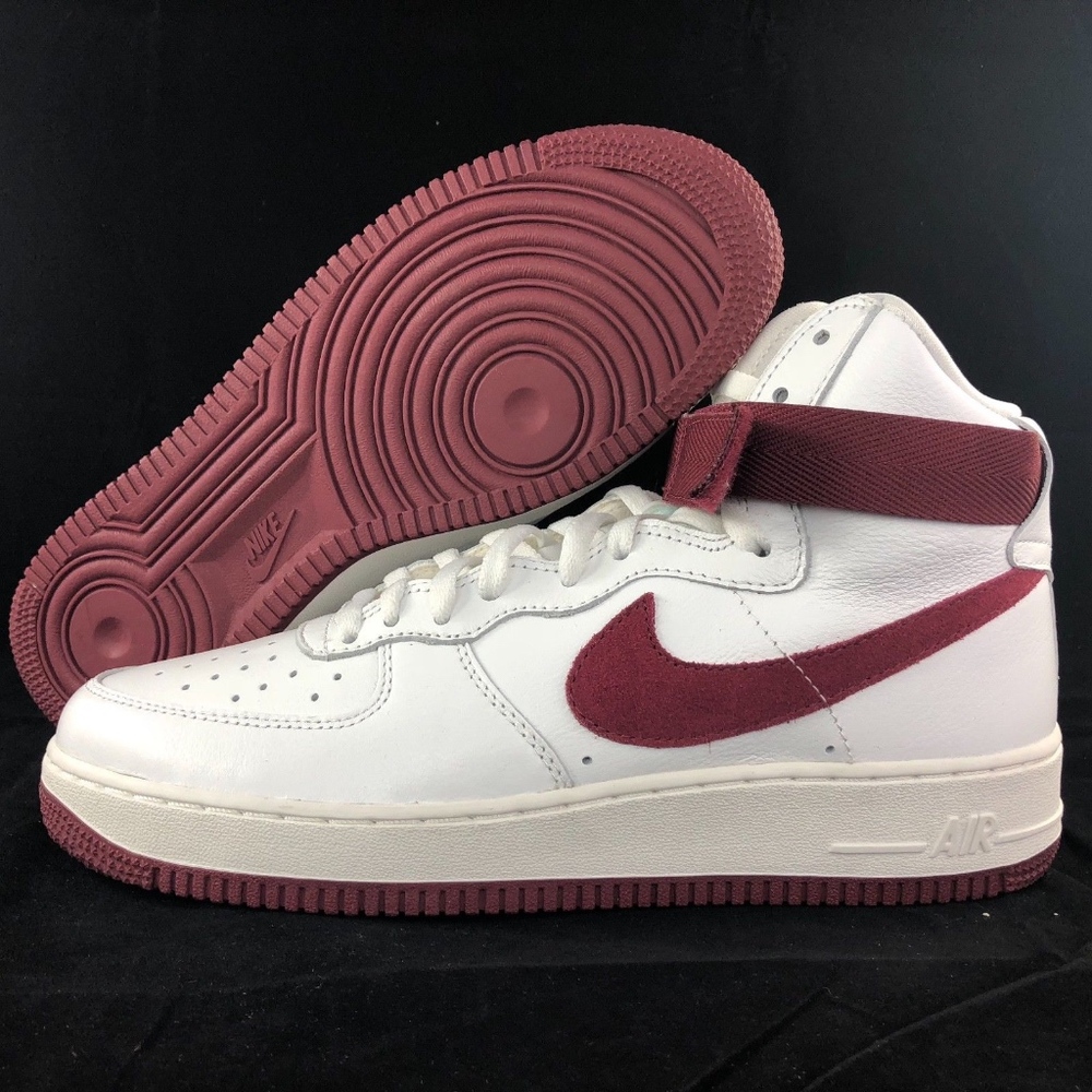 Nike Air Force 1 HI Retro QS Summit White Team Red